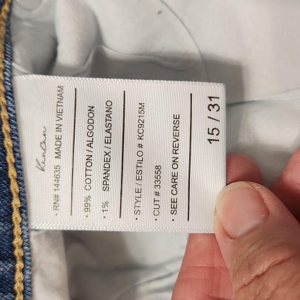 Kancan Button Fly Distressed Raw Hem Jeans - Picture 6 of 7